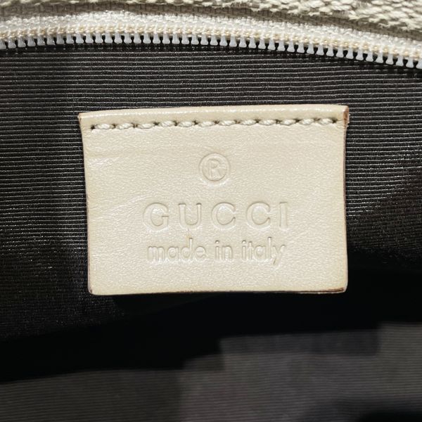 GUCCI(グッチ) ハーフムーン ポーチ 肩掛け ワンショルダー 90781 ショルダーバッグ GGキャンバス 【中古B】20231125