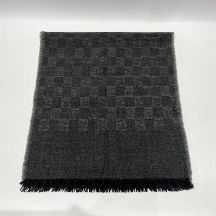 FENDI(フェンディ) ズッカ FF柄 ブロックチェック ロゴ 166cm×38cm ジャガード マフラー / ユニセックス【中古AB】20240112