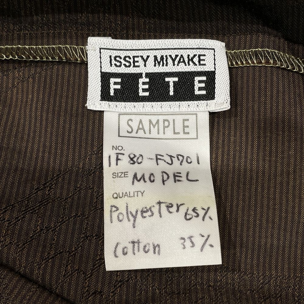 ISSEY MIYAKE (ISSEY MIYAKE) FETE sample item all over pattern pleats gathered setup polyester/cotton ladies [Used B] 20240302