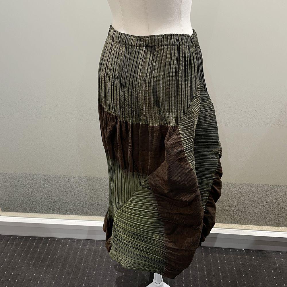 ISSEY MIYAKE (ISSEY MIYAKE) FETE sample item all over pattern pleats gathered setup polyester/cotton ladies [Used B] 20240302