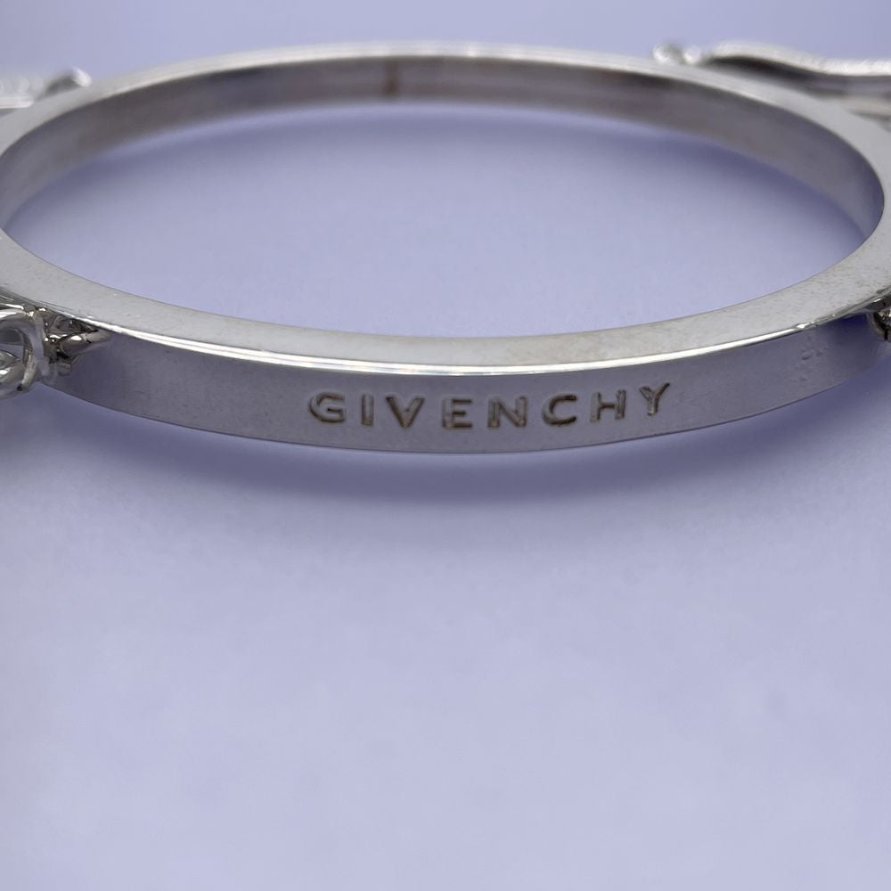 中古AB/使用感小】GIVENCHY ジバンシィ ヴィンテージ アイコン ブレスレット ラッキーチャーム ガーランド メタル ユニセックス バングル  シルバー20457847