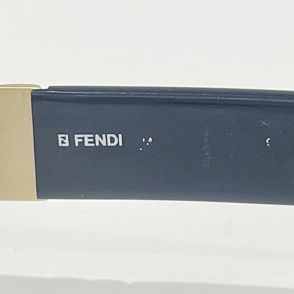 FENDI(フェンディ) サングラス MOD7068 FF ズッカ ロゴ ヴィンテージ アイウェア サングラス メタル/プラスチック ユニセックス【中古AB】20240426