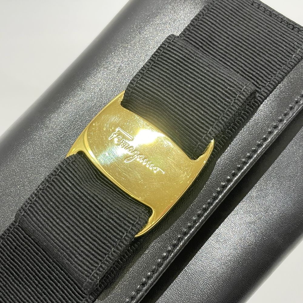 中古AB/使用感小】Salvatore Ferragamo サルヴァトーレフェラガモ ヴァラ リボン ミニ 3WAY レディース ショルダーバッグ  AQ213202 ブラック20458980