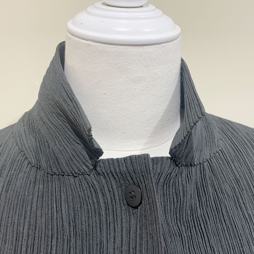 中古B/標準】ISSEY MIYAKE イッセイミヤケ プリーツ加工 シャツ サイズ