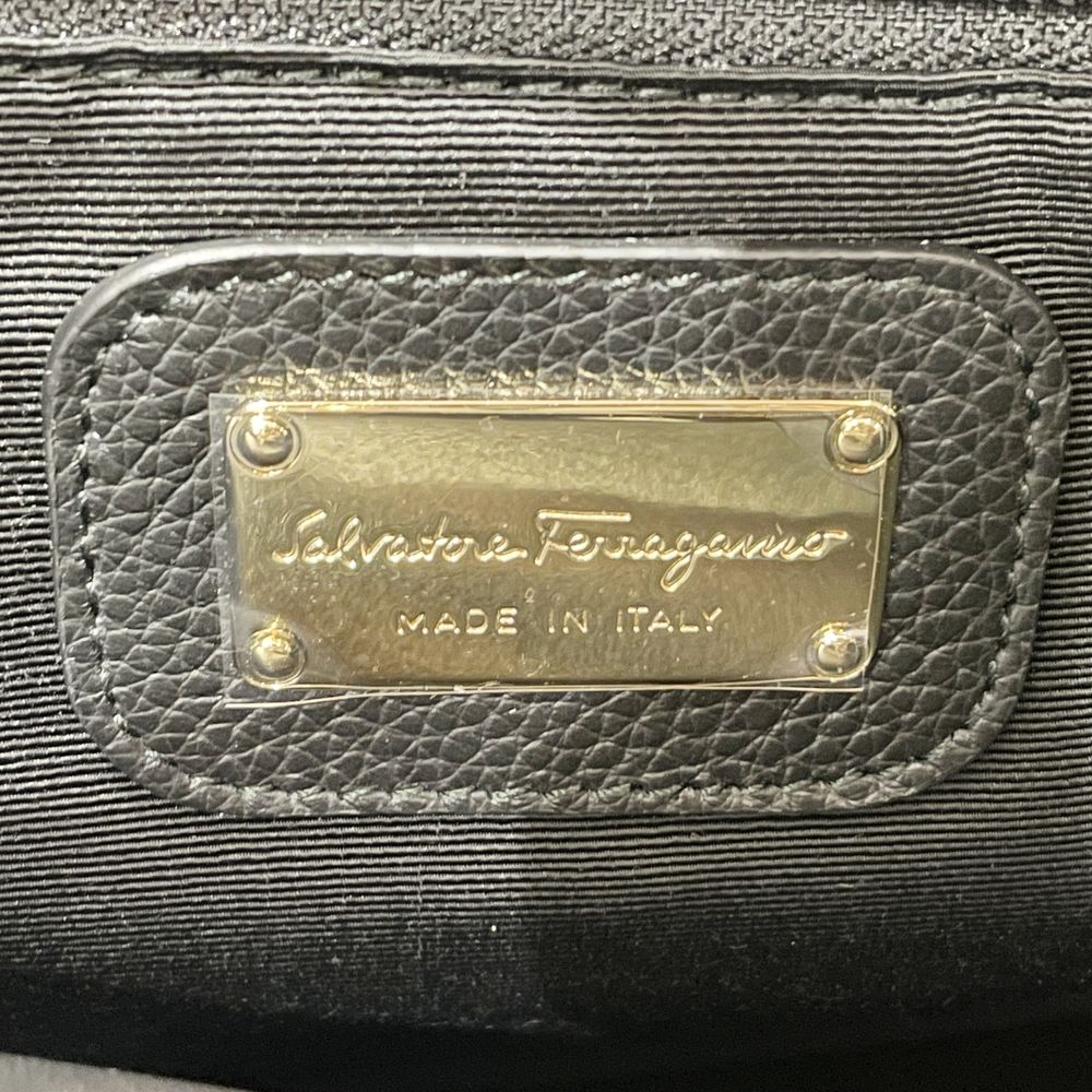 Salvatore Ferragamo(サルヴァトーレフェラガモ) ダブル ガンチーニ EE-21 0764 トートバッグ レザー レディース【中古A】20240421