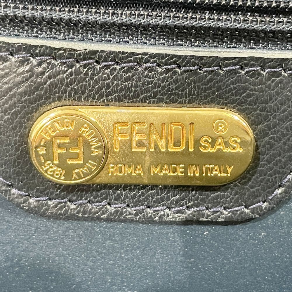 中古B/標準】FENDI フェンディ FFロゴ プレート タッセル 斜め掛け ヴィンテージ レディース ショルダーバッグ20464322