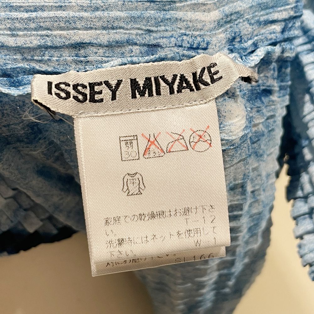 ISSEY MIYAKE(イッセイミヤケ) プリーツ加工 総柄 タイダイ グラデーション ハイネック IM92-FJ972 カットソー ポリエステル レディース【中古AB】20240421