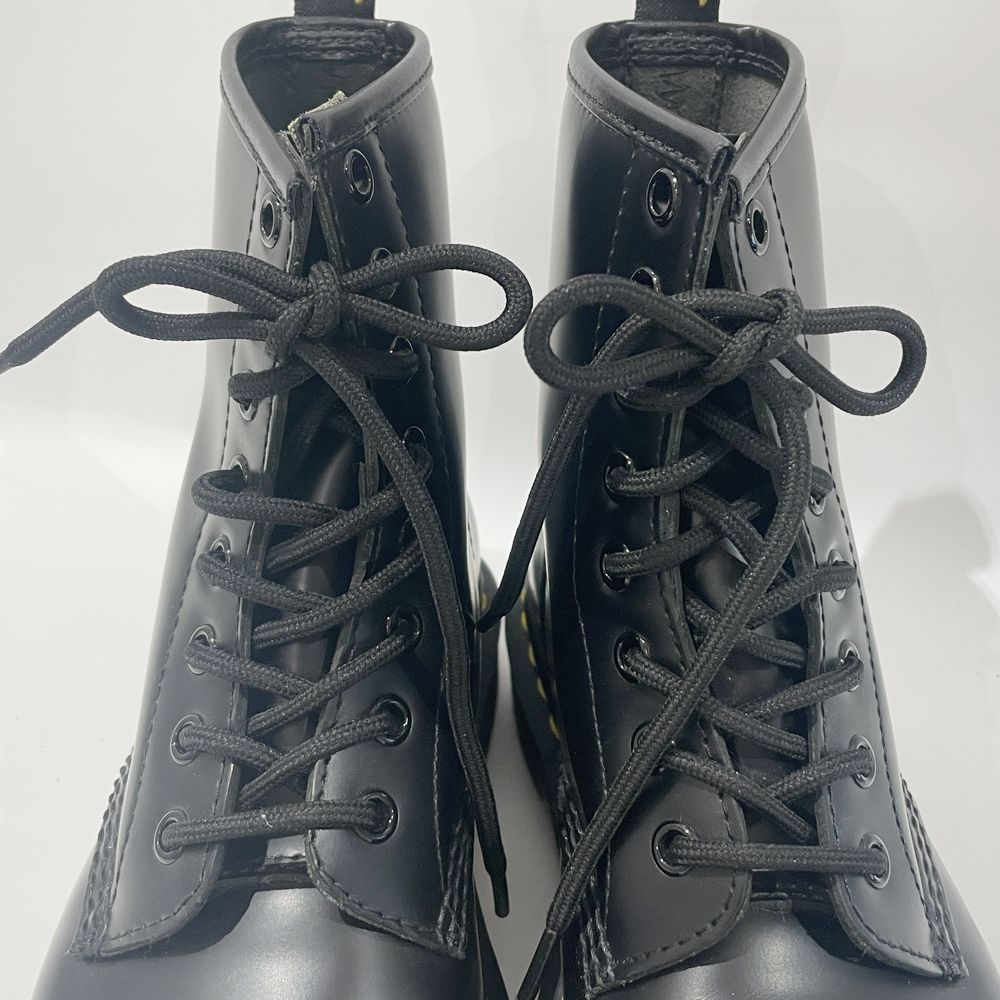 Dr.Martens(ドクターマーチン) ８ホール レースアップ UK4（23.0cm程） 11822 ブーツ レザー レディース【中古AB】20240427