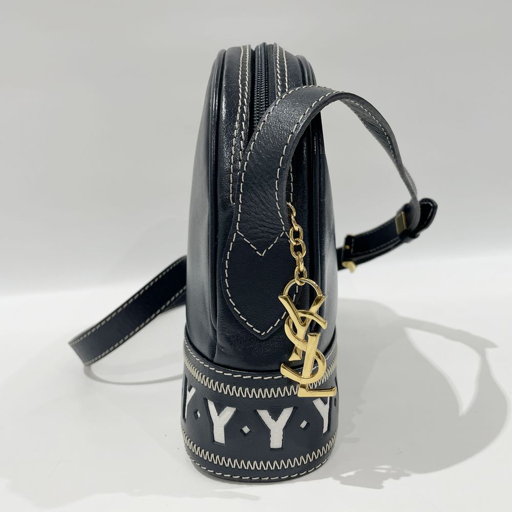 合皮 バッグチャーム ストア ysl