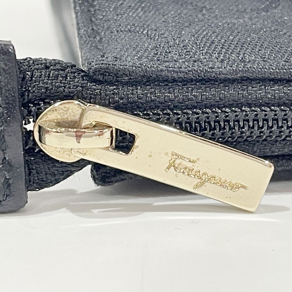 中古AB/使用感小】Salvatore Ferragamo サルヴァトーレフェラガモ ガンチーニ ワンショルダー ポーチ レディース ショルダーバッグ  AU-21/2306 ブラック20470568