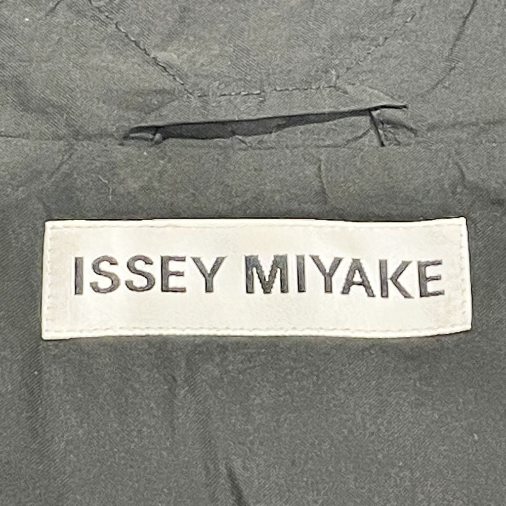 ISSEY MIYAKE(イッセイミヤケ) 袖折り返し バックボタン サイズ3 IM11FD016 テーラードジャケット ポリエステル レディース【中古B】20240611