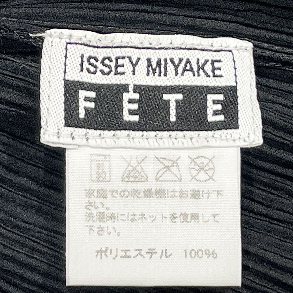 中古AB/使用感小】ISSEY MIYAKE イッセイミヤケ FETE フェット 3ボタン シャツ サイズ2 レディース テーラードジャケット  IF83FD427 ブラック20473479