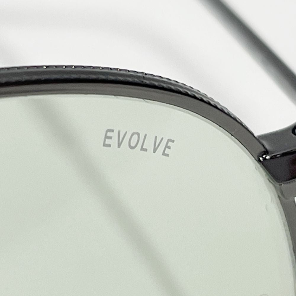 Ray-Ban(レイバン) ROUNDMETAL ラウンドメタル EVOLVEレンズ 調光 RB3447 004/T1 サングラス メタル/プラスチック ユニセックス【中古A】