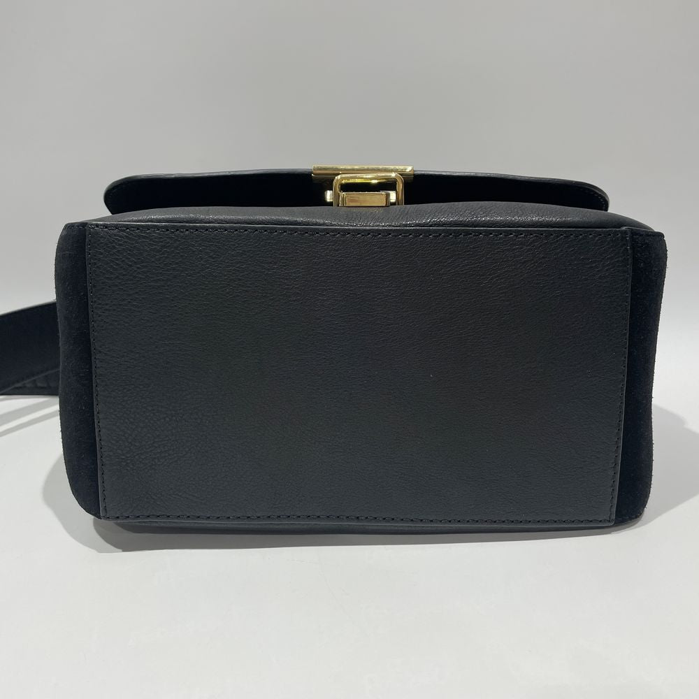 CELINE(セリーヌ) ロゴ プレート 斜め掛け ショルダーバッグ レザー/スエード レディース【中古AB】20240623