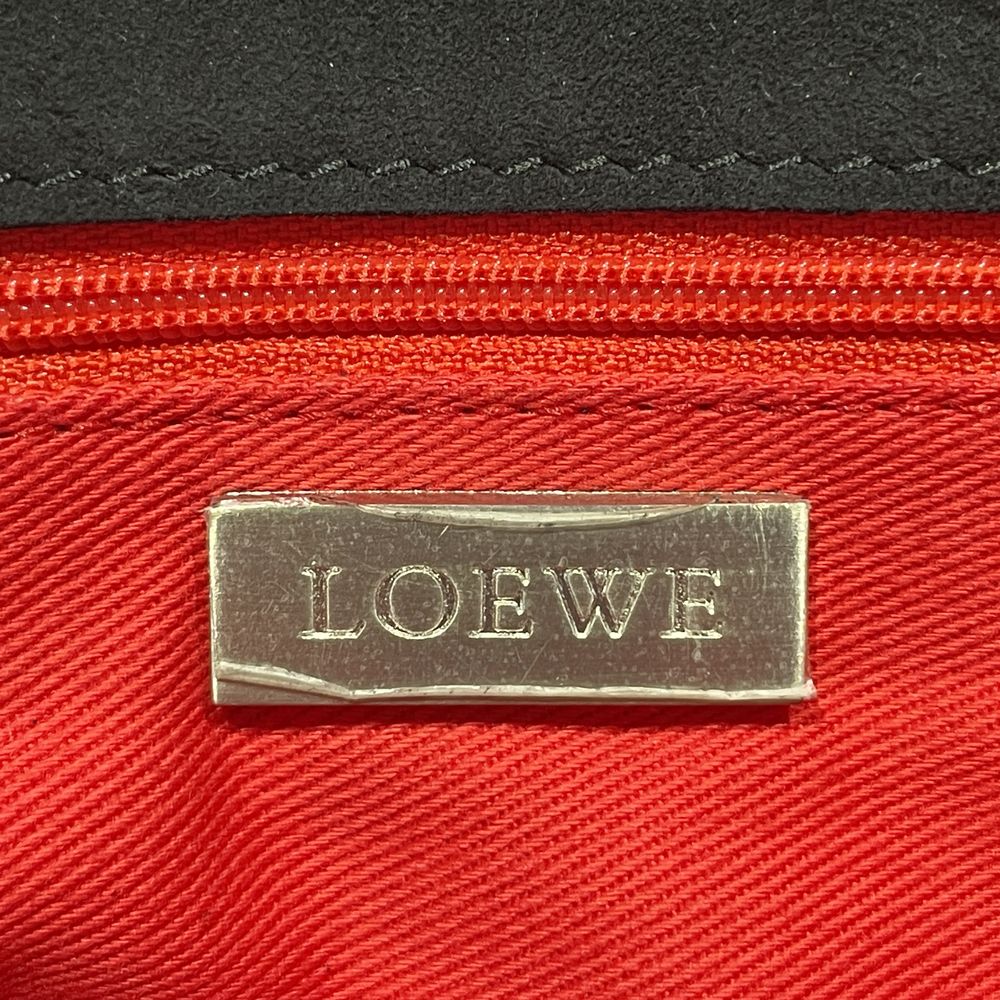 LOEWE(ロエベ) アナグラム チェーンデザイン タッセル ヴィンテージ ミニ ハンドバッグ スエード レディース【中古AB】