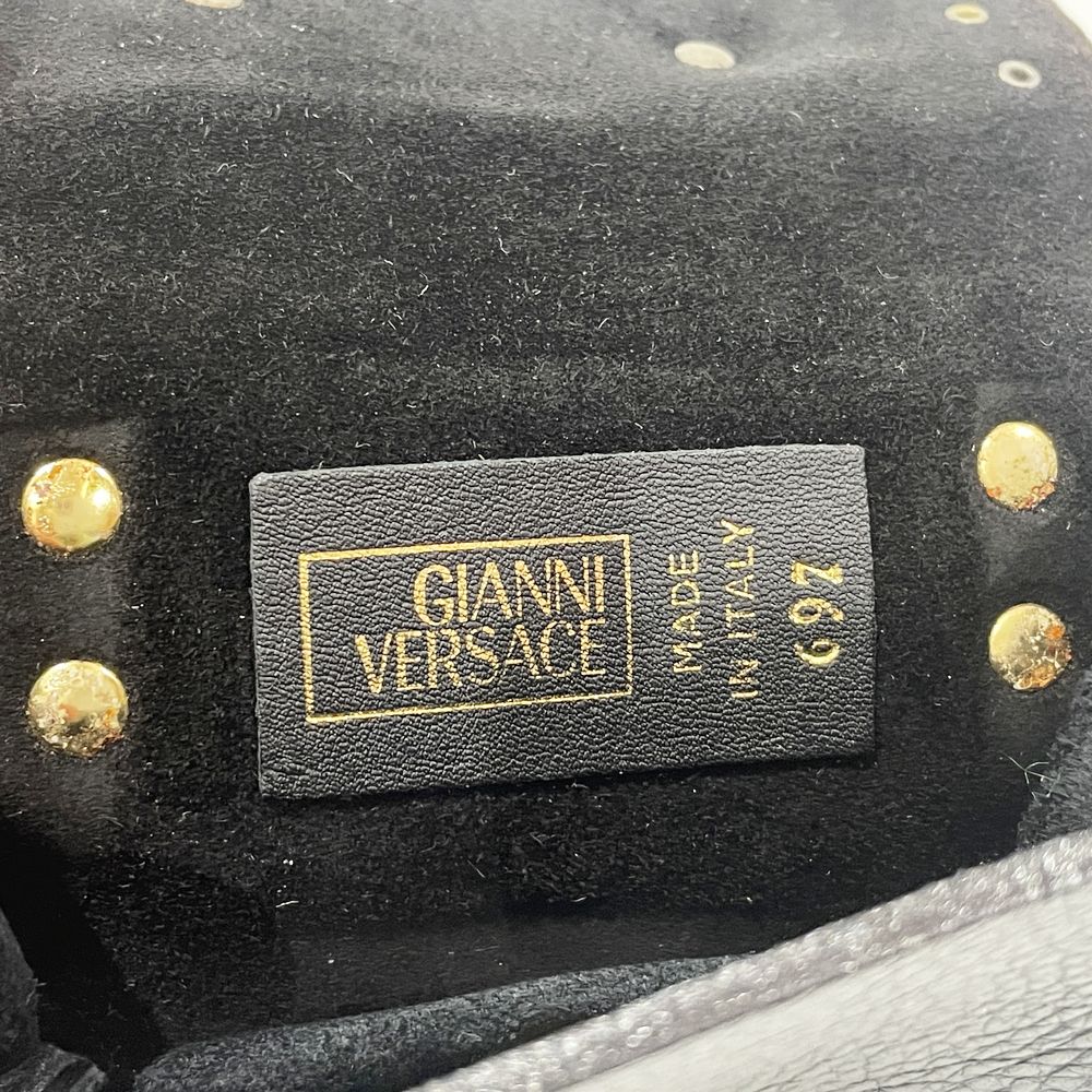 Gianni Versace(ジャンニ・ヴェルサーチ) メデューサ スタッズ ベルトループ ベルトポーチ ウエストポーチ用 ヴィンテージ ポーチ レザー ユニセックス【中古AB】