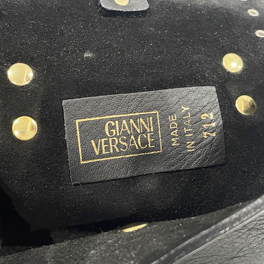 Gianni Versace(ジャンニ・ヴェルサーチ) メデューサ スタッズ ベルトループ ベルトポーチ ウエストポーチ用 ポーチ レザー レディース【中古AB】20240630