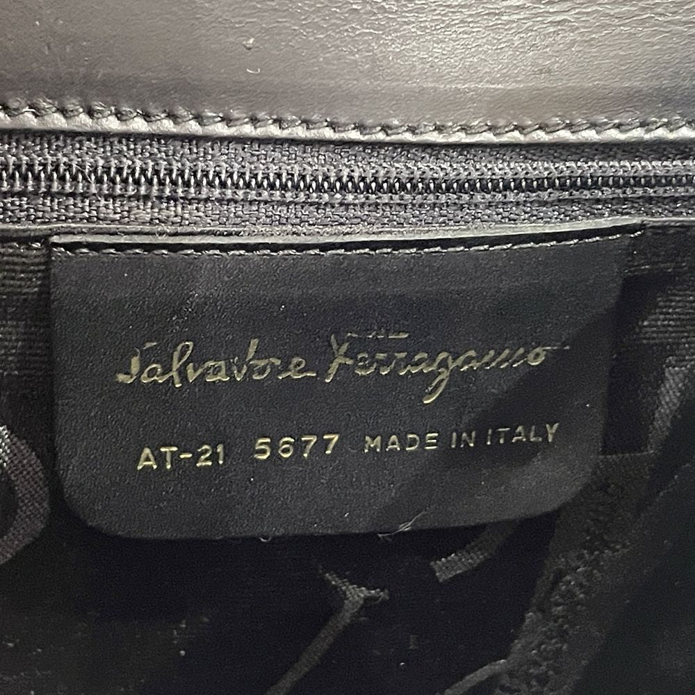 Salvatore Ferragamo(サルヴァトーレフェラガモ) ヴァラ リボン トップハンドル AT21 5677 ハンドバッグ レザー レディース【中古B】20240707