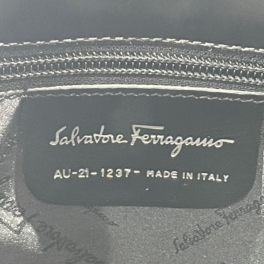 Salvatore Ferragamo(サルヴァトーレフェラガモ) ロゴ ガンチーニ AU21-1237 トートバッグ レザー レディース【中古AB】20240713