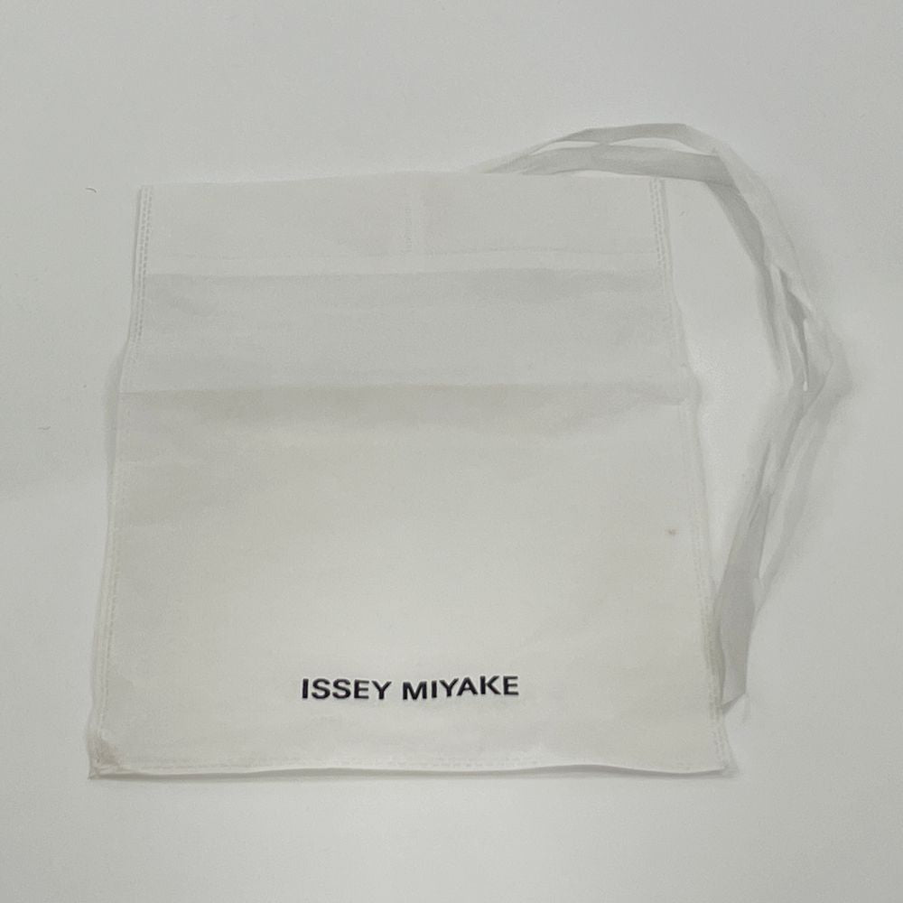 ISSEY MIYAKE(イッセイミヤケ) プリーツ加工 立体シワ加工 ショール IM01AD140 ストール ポリエステル レディース【中古AB】20240720