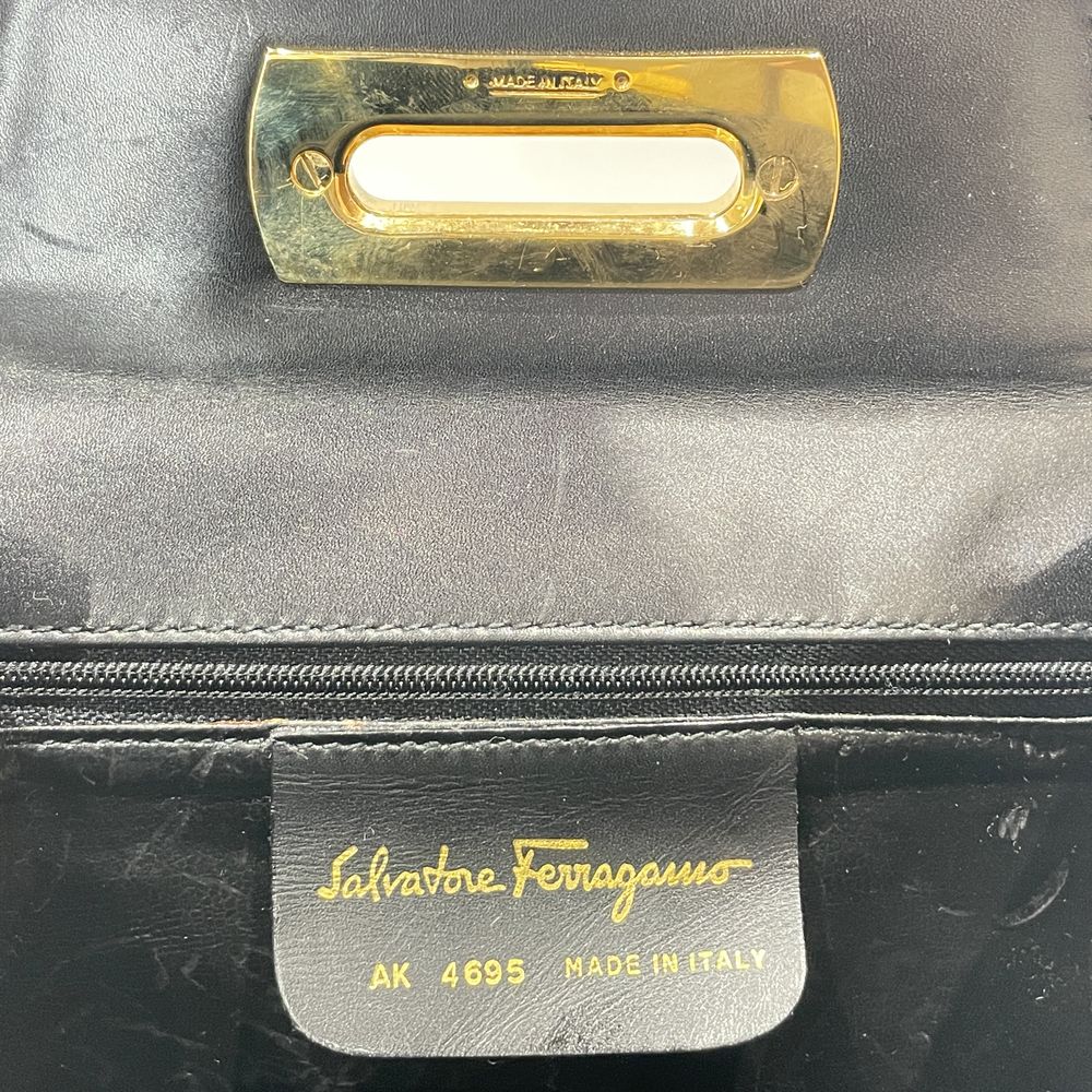 Salvatore Ferragamo(サルヴァトーレフェラガモ) ガンチーニ 2WAY AK 4695 ハンドバッグ レディース【中古B】20240713