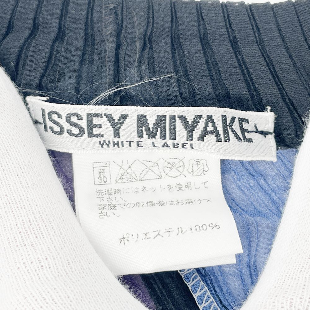 ISSEY MIYAKE(イッセイミヤケ) ホワイトレーベル プリーツ加工 チェック サイズ2 IM32FG235 ロングスカート ポリエステル レディース【中古AB】20240804