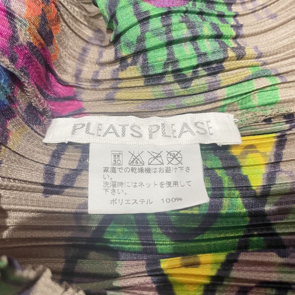 PLEATS PLEASE(プリーツプリーズ) イッセイミヤケ プリーツ加工 総柄 半袖 フロントボタン ハイネック サイズ3 PP61-JK841 カットソー ポリエステル レディース【中古AB】20240827