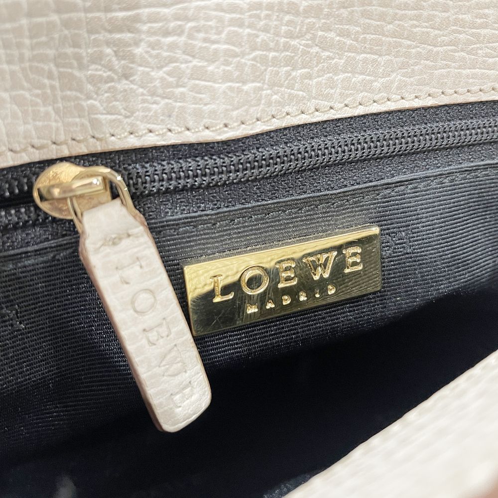 LOEWE(ロエベ) ロゴ 型押し ヴィンテージ ハンドバッグ レザー レディース【中古AB】20240825