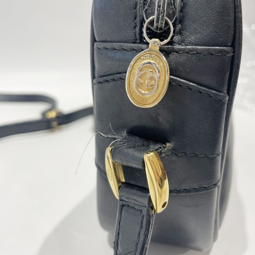 GUCCI(グッチ) GGロゴ シェリーライン 斜め掛け ヴィンテージ 007.984.0109 ショルダーバッグ レザー レディース【中古B】20240901