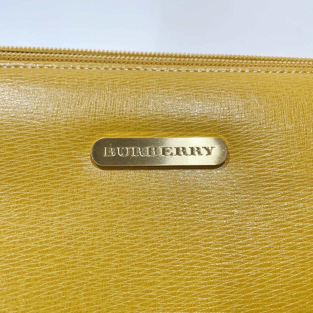 BURBERRY(バーバリー) ロゴ プレート 内部チェック 筒形 ハンドバッグ レザー レディース【中古A】20240427