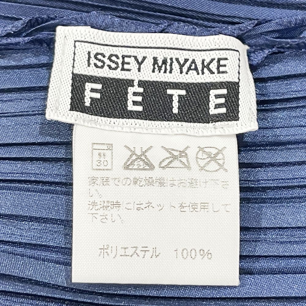 ISSEY MIYAKE(イッセイミヤケ) FETE フェット ベスト Vネック 裾ジグザグ サイズ2 IF82FJ202 カットソー ポリエステル レディース【中古AB】20240917