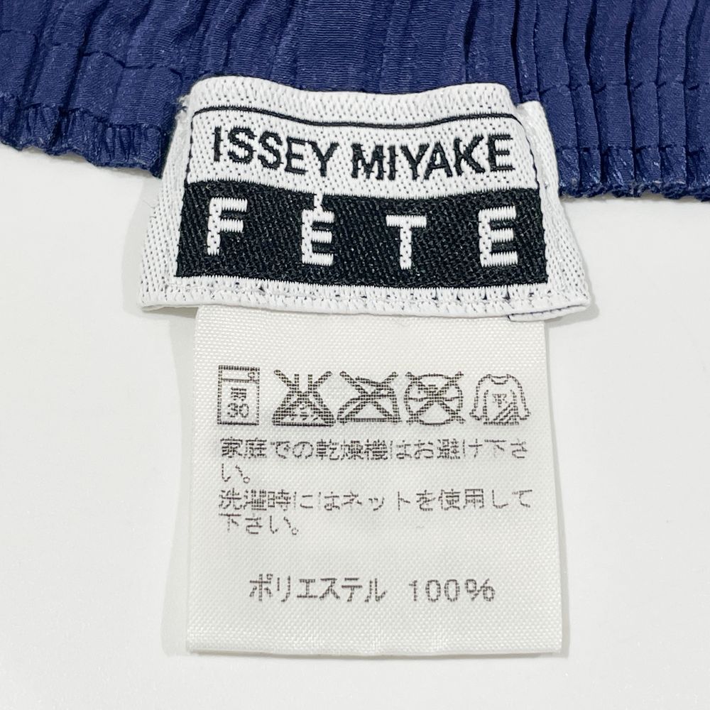 ISSEY MIYAKE(イッセイミヤケ) FETE フェット プリーツ加工 ボレロ 変形 ショート丈 サイズ2 IF74FJ767 カーディガン ポリエステル レディース【中古B】20240916