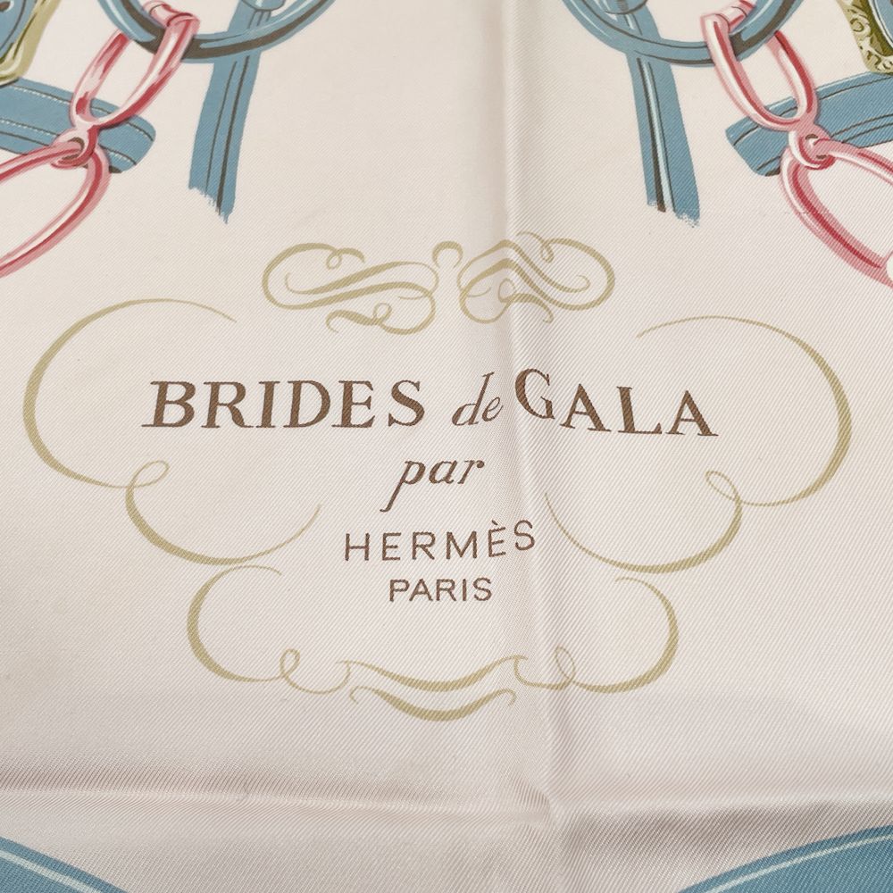 HERMES(エルメス) カレ90 BRIDES DE GALA/ブリッド ドゥ ガラ 馬具 定番人気 スカーフ シルク ユニセックス【中古B】20240923