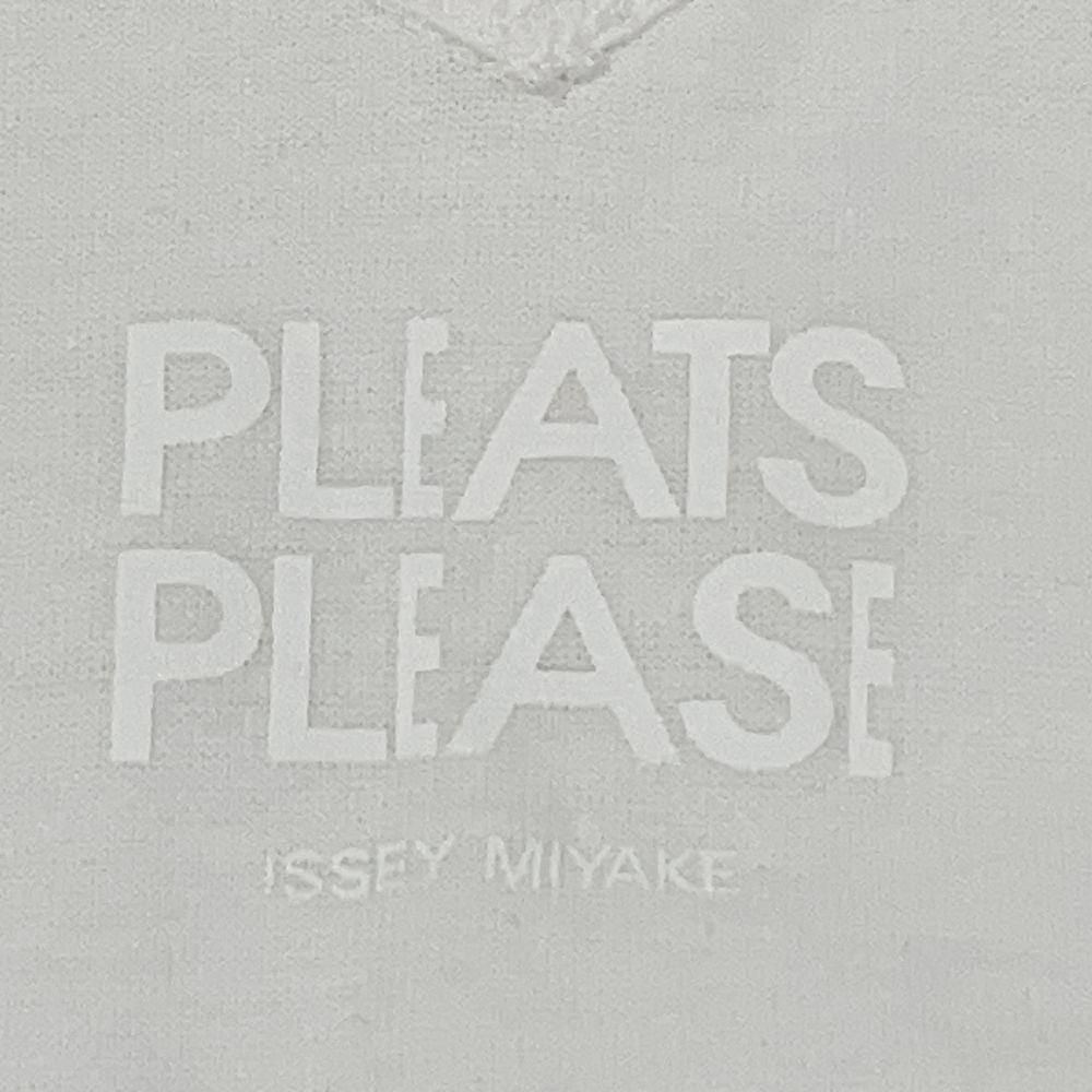 PLEATS PLEASE(プリーツプリーズ) イッセイミヤケ Vネック 半袖 サイドスリット サイズ3 PP01-JK767 カットソー コットン/ラミー レディース【中古B】20240920