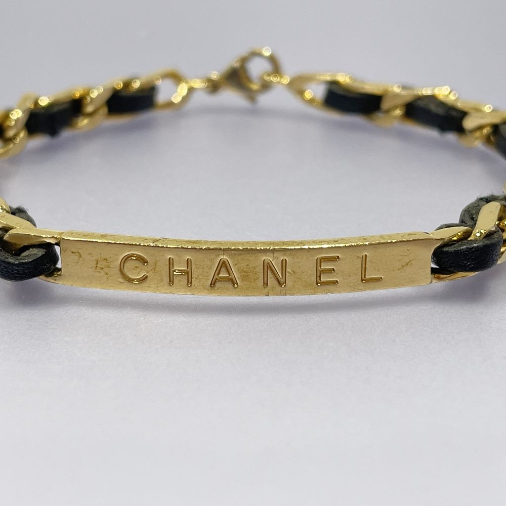 CHANEL(シャネル) マトラッセ ロゴプレート チェーン ブレスレット GP/レザー レディース【中古】20240917