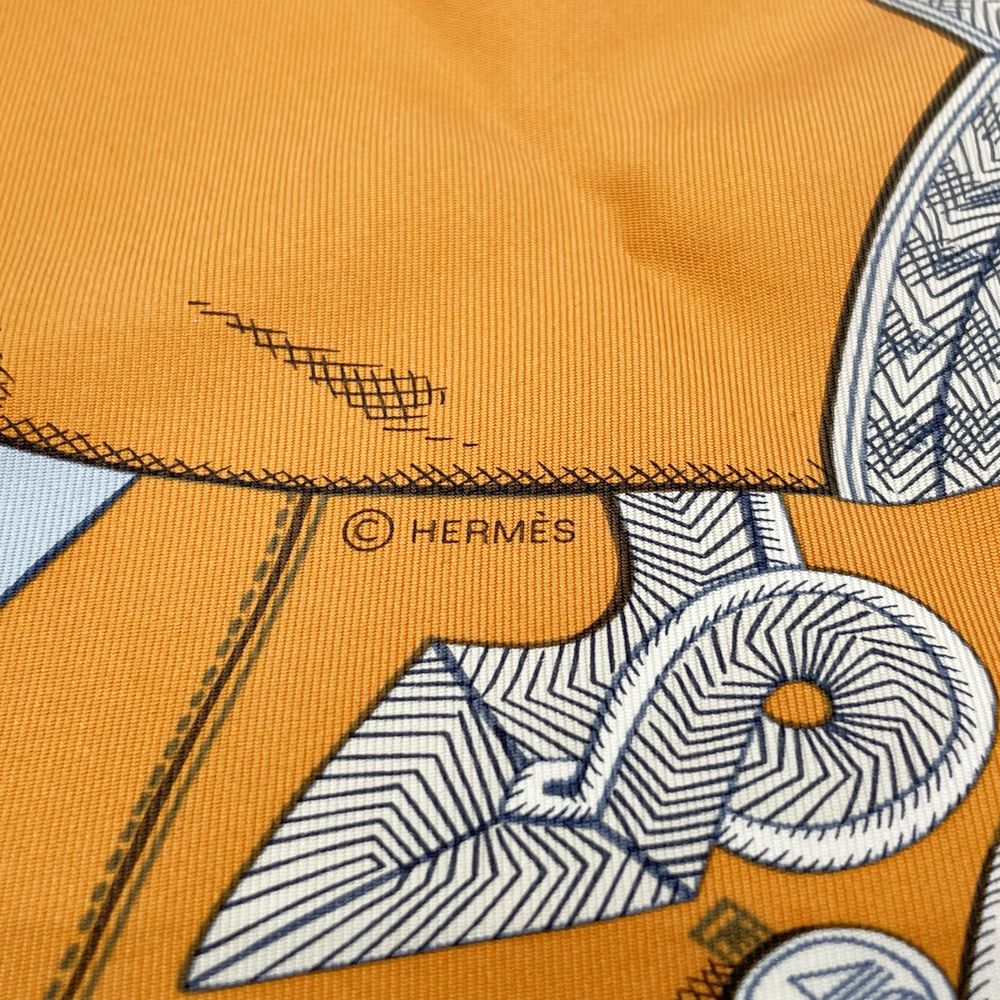 中古A/美品】HERMES エルメス カレ90 ウォッシュ Zouaves et Dragons ズアヴとドラゴン ユニセックス スカーフ  オレンジ/ブルー20495495