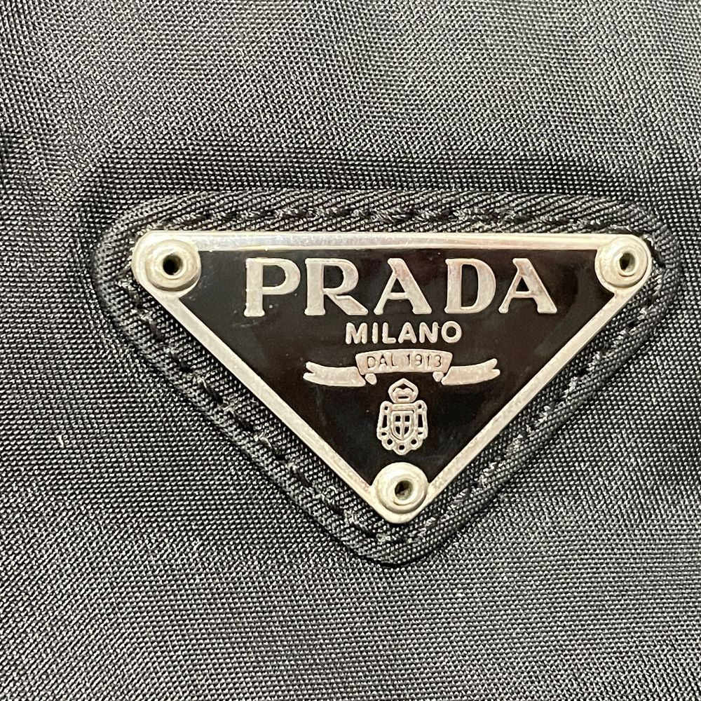 PRADA(プラダ) 三角ロゴプレート テスート スクエア型 マチなし 斜め掛け ショルダーバッグ ナイロン ユニセックス【中古A】20241012