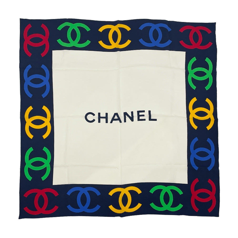 CHANEL(シャネル) 87cm×84cm ココマーク ロゴ タグ付き ヴィンテージ スカーフ シルク ユニセックス【中古A】20241029