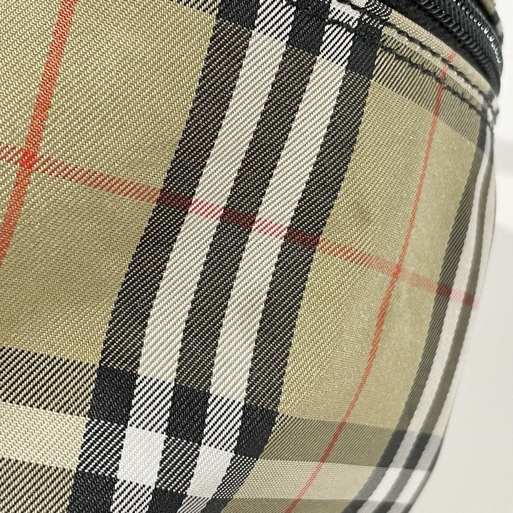 BURBERRY(バーバリー) ロンドン チェック ミニ バニティ ヴィンテージ ハンドバッグ ナイロン/レザー レディース【中古AB】20241027