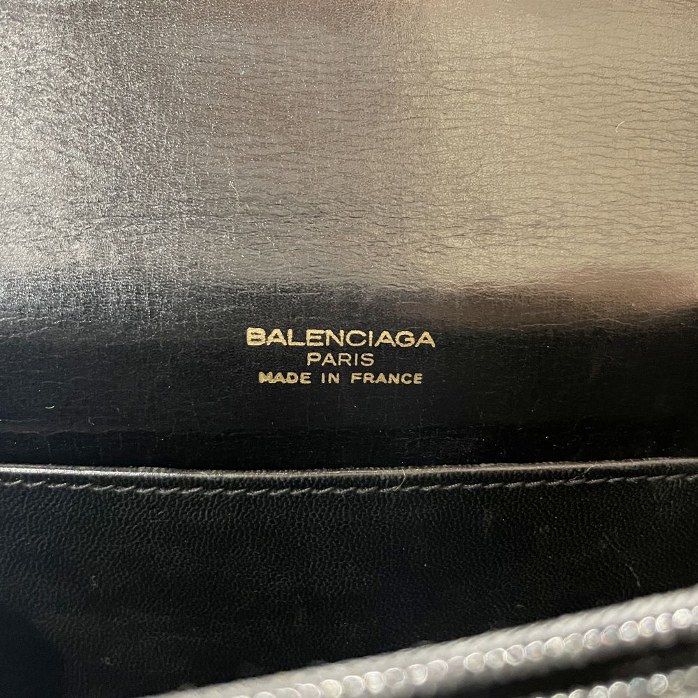 BALENCIAGA(バレンシアガ) 【レア】BBロゴ 肩掛け ヴィンテージ ショルダーバッグ レザー レディース【中古B】20241026