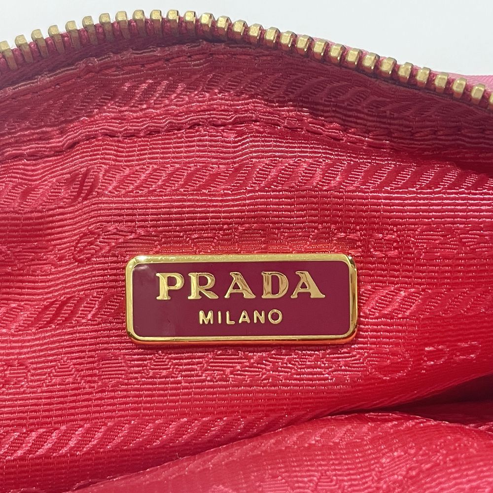 PRADA(プラダ) リボン ロゴ ケース 小物入れ 持ち手付き ポーチ ナイロン/レザー レディース【中古B】20241105