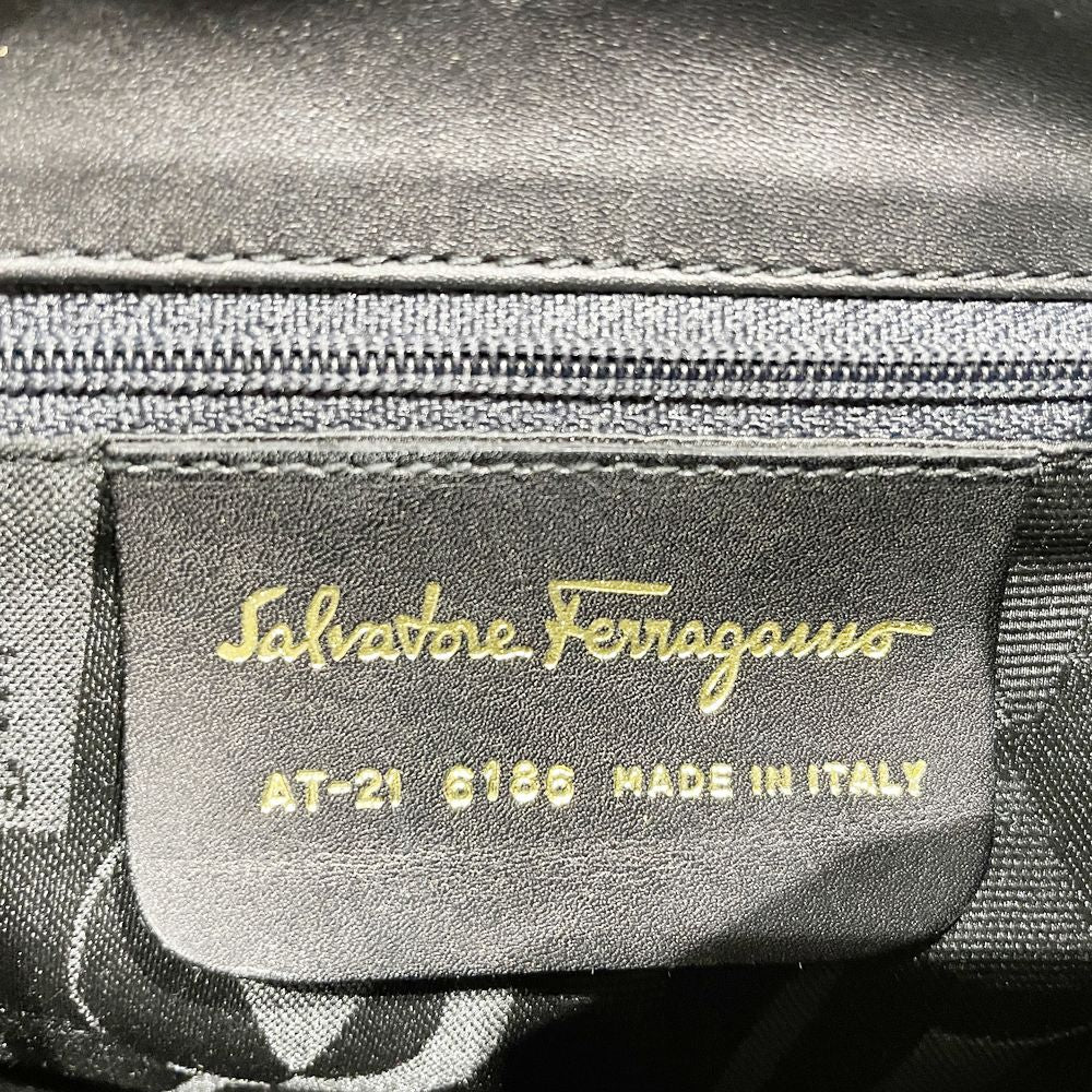 Salvatore Ferragamo(サルヴァトーレフェラガモ) ガンチーニ金具 巾着 ミニ AT-21 6186 リュック・デイパック レザー レディース【中古AB】20241124