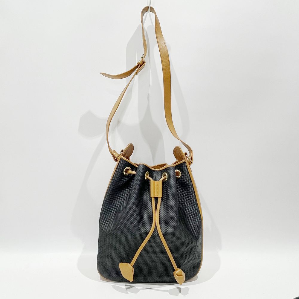 YVES SAINT LAURENT(イヴ・サンローラン) 巾着 ヴィンテージ 斜め掛け ハトメ ショルダーバッグ PVC/レザー レディース【中古AB】20241130