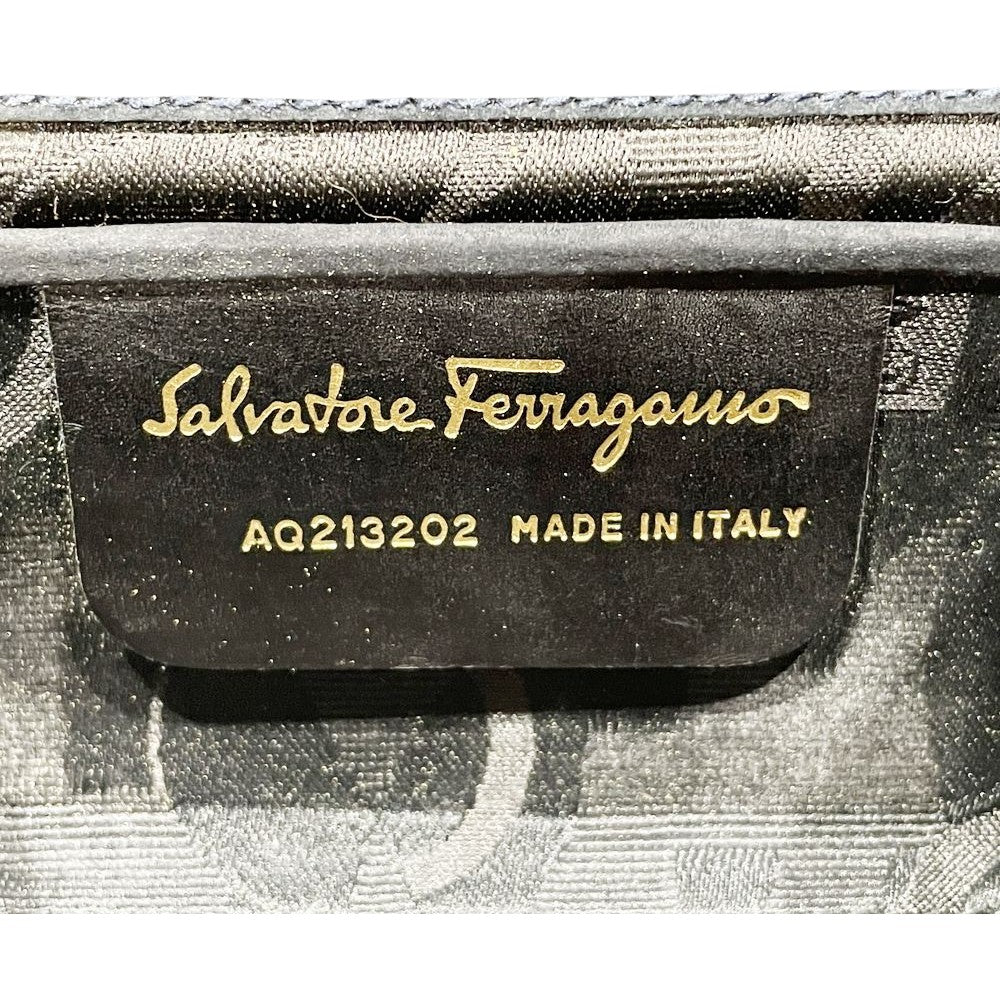 Salvatore Ferragamo(サルヴァトーレフェラガモ) ヴァラ リボン チェーン 2WAY AQ213202 ショルダーバッグ スエード レディース【中古B】20241130