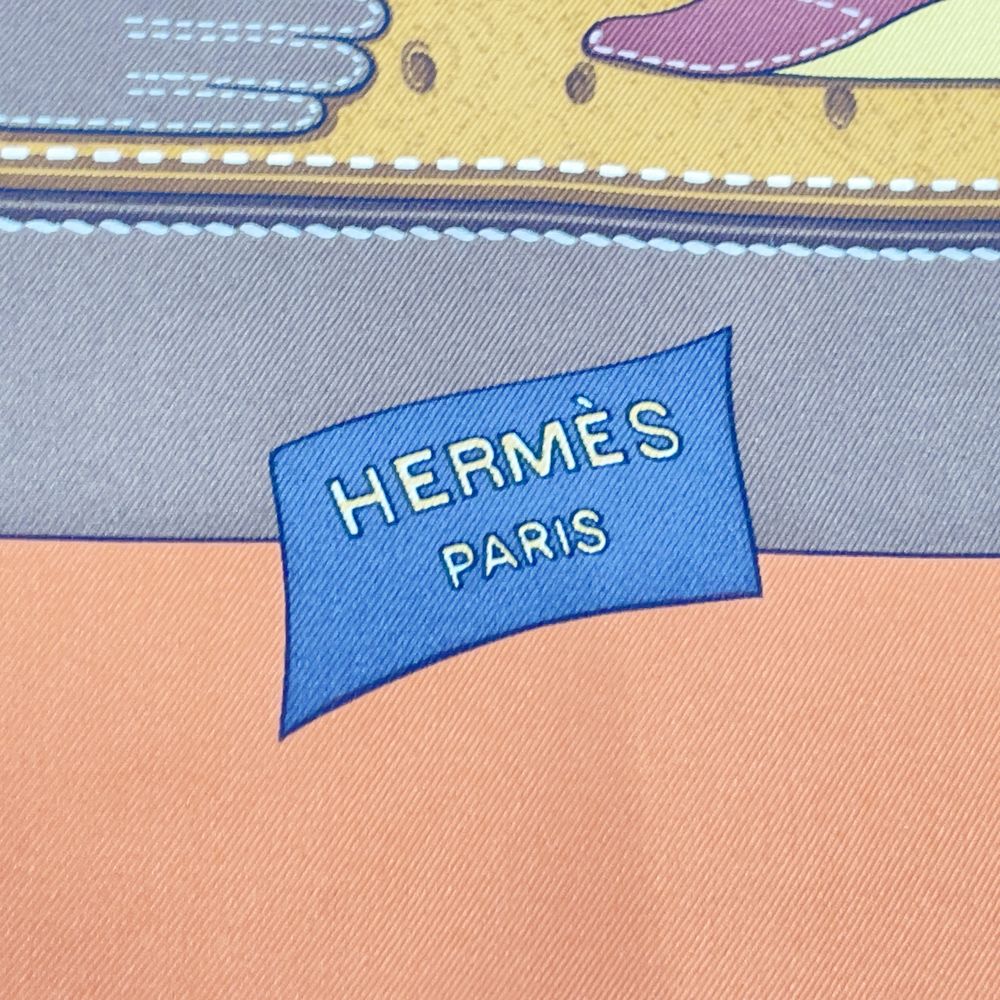 HERMES(エルメス) カレ90 TOUT CUIR すべて革 レザー製品 ヴィンテージ スカーフ シルク ユニセックス【中古A】20241226