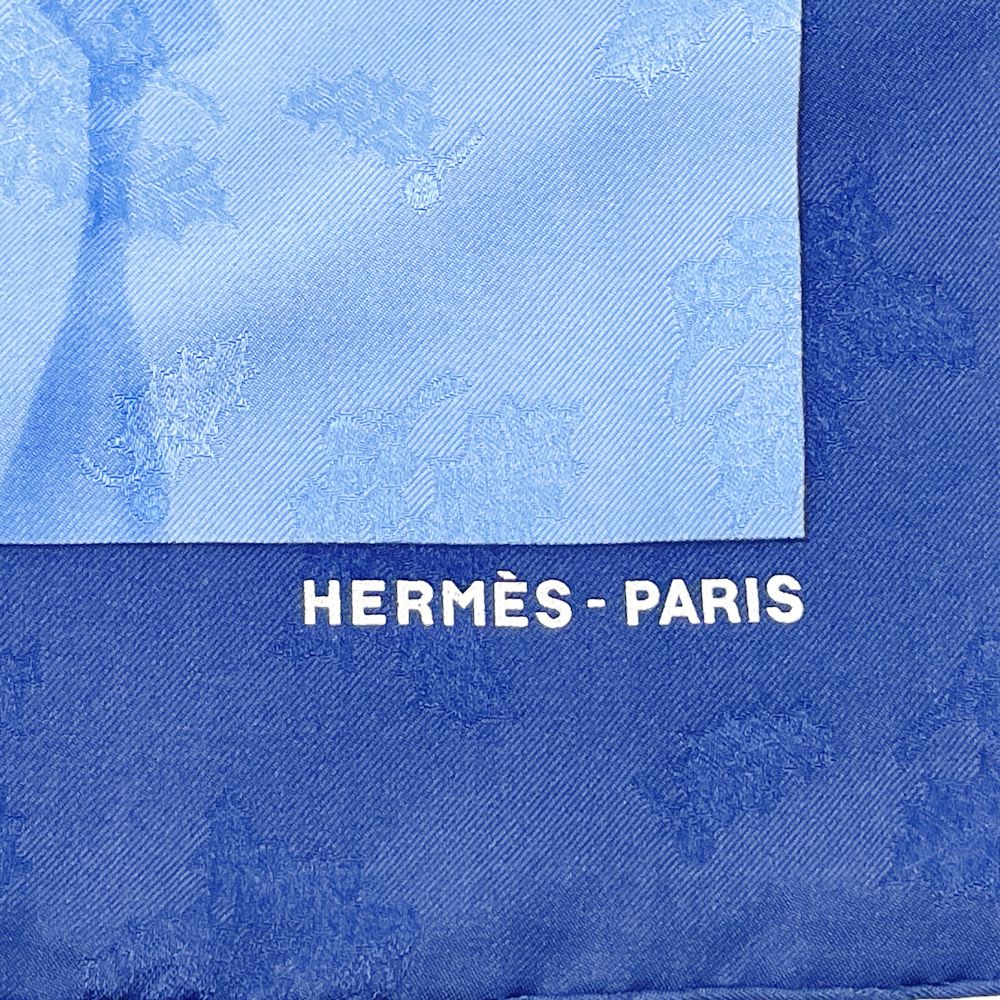 HERMES(エルメス) カレ90 NEIGE D'ANTAN DETAIL 去年の雪 デタイユ ヒイラギ ジャガード スカーフ シルク ユニセックス【中古AB】20250109