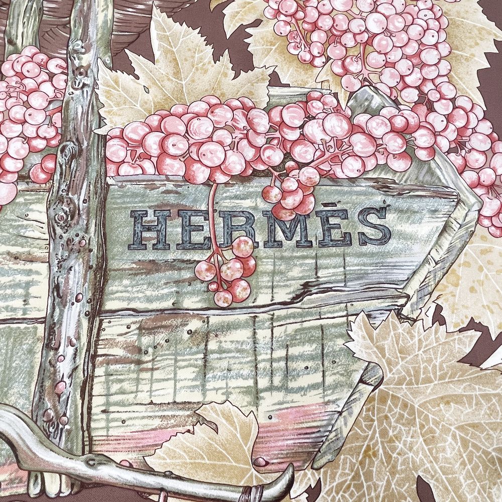 HERMES(エルメス) カレ90 VENDANGES ブドウの収穫 スカーフ シルク ユニセックス【中古A】20250109