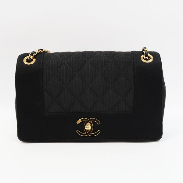 中古B/標準】CHANEL シャネル マトラッセ スクエア G金具 フルフラップ