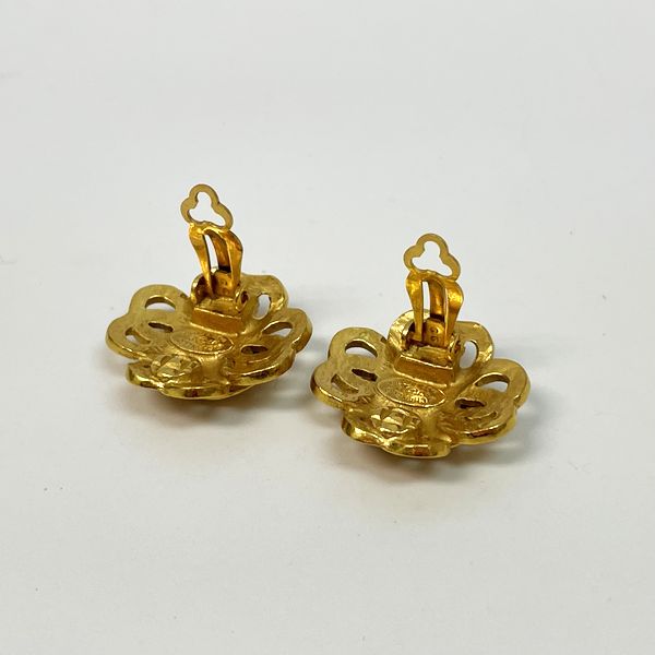 CHANEL Coco Mark Flower Motif 97P Vintage Earrings GP Women's [Used AB] 20230106