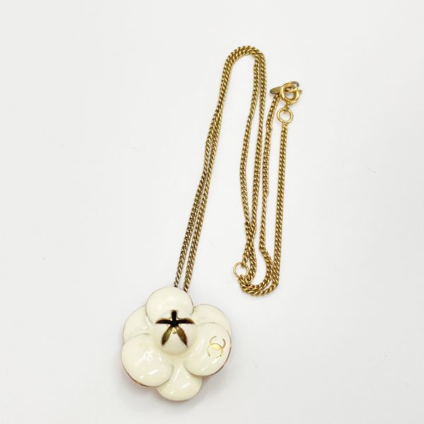 CHANEL Camellia Cocomark 02P Vintage Necklace GP/Plastic Ladies [Used B] 20230310